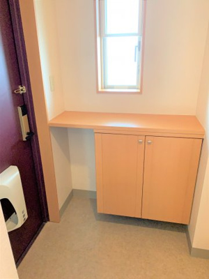 【玄関】 | さくらいマンション青島B | 明るい玄関です