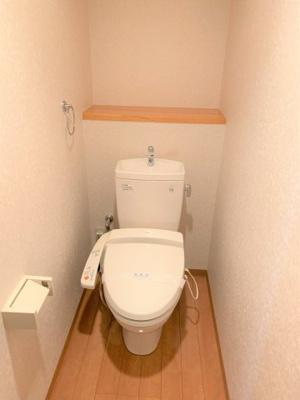【トイレ】 | さくらいマンション青島B | トイレです