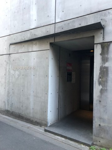 リナレ南阿佐ヶ谷のエントランス
