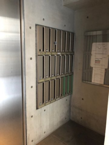 リナレ南阿佐ヶ谷のロビー