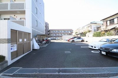 【その他共用部分】 | アドラブール | 駐車場・駐輪場・ゴミ置き場