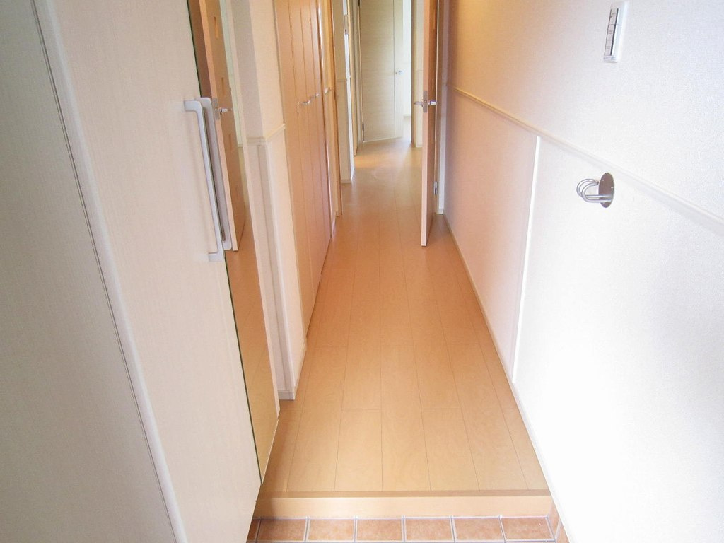 カルムエレガンスの玄関