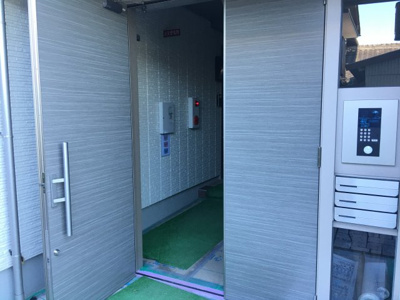 【エントランス】 | サンフェリーチェ篠山 | エントランスはオートロック付き♪