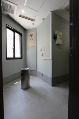 【その他共用部分】 | パークフロント青い森ビル | 喫煙ルーム