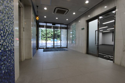 【エントランス】 | パークフロント青い森ビル