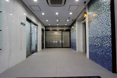 【エントランス】 | パークフロント青い森ビル