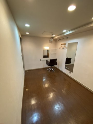  | リラビル