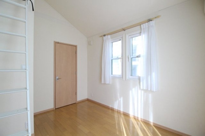 【洋室】 | メゾンオルテ