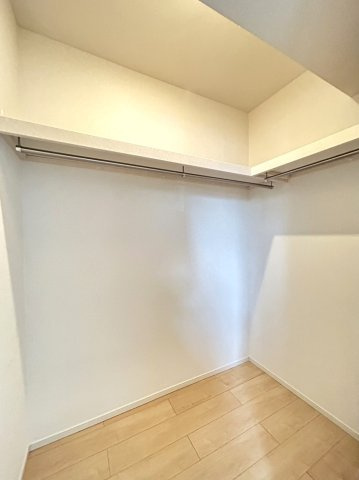 スカイパレスＡの収納