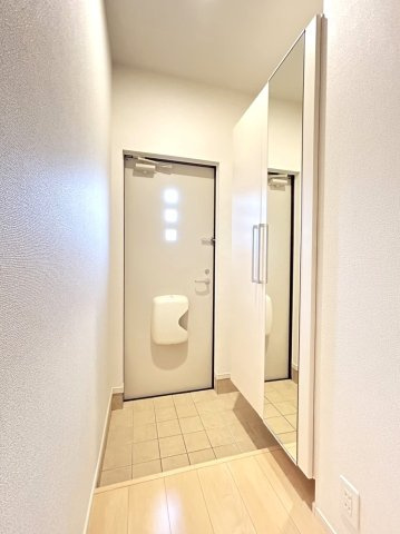 スカイパレスＡの玄関