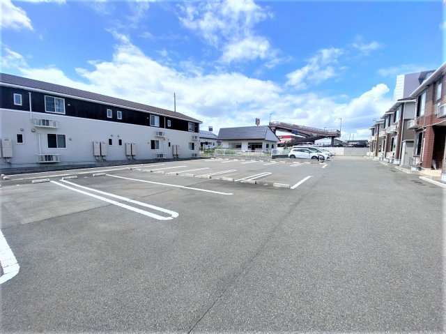 スカイパレスＡの駐車場