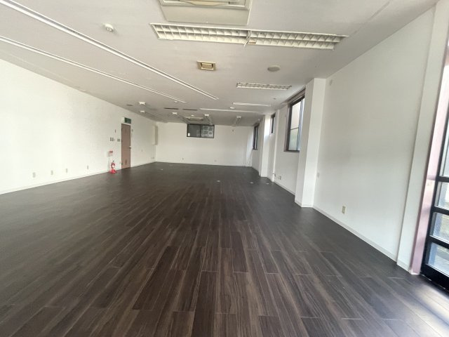 TMビル（唐津駅北口）