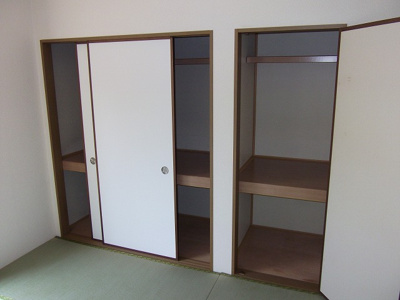 【寝室】 | エミネンス弍番館