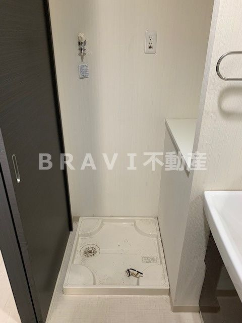 グランデカワノ真田山　BRAVI不動産の洗面所|【グランデカワノ真田山】洗濯パン