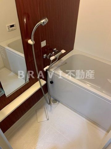 グランデカワノ真田山　BRAVI不動産の浴室|【グランデカワノ真田山】落ち着いた空間のお風呂です