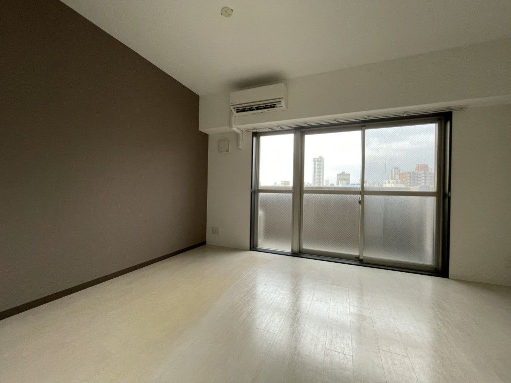 グランデカワノ真田山　BRAVI不動産の居間・リビング|【グランデカワノ真田山】使いやすい居間です