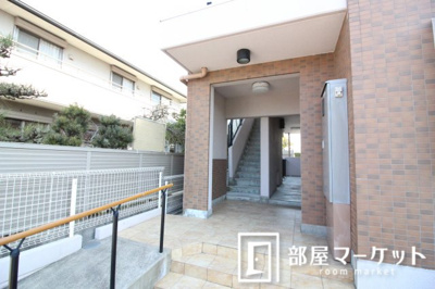 【エントランス】 | てぃあらｓａｍ