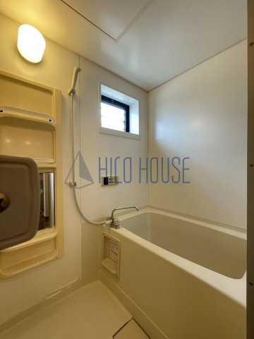 リヴェール高沢Aの浴室