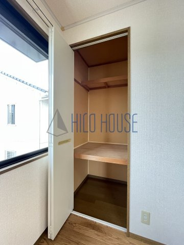 リヴェール高沢Aの収納