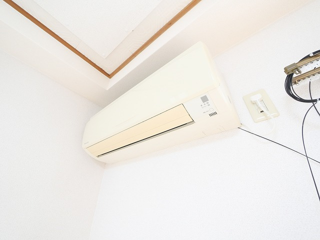 大東工芸マンションの設備|エアコン付きです
