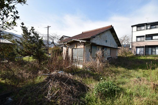 ５４６５３　揖斐郡池田町池野土地の外観