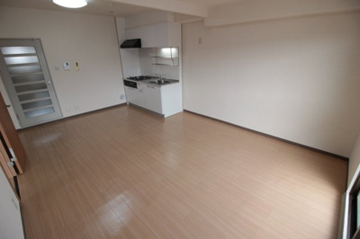 【居間・リビング】 | 桐朋ハイツ