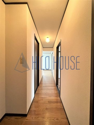 メゾン志藤Bの玄関