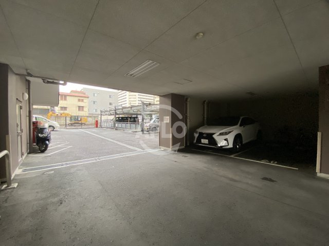 KDXレジデンス難波のその他共用部分|KDXレジデンス難波　駐車場