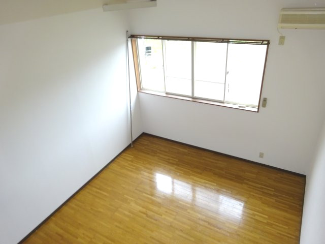 レモンの洋室