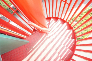 【その他共用部分】 | オシャレな螺旋階段です。