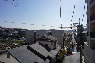 【展望】 | 南向きの眺望は開放的で、外からの視線を感じません。