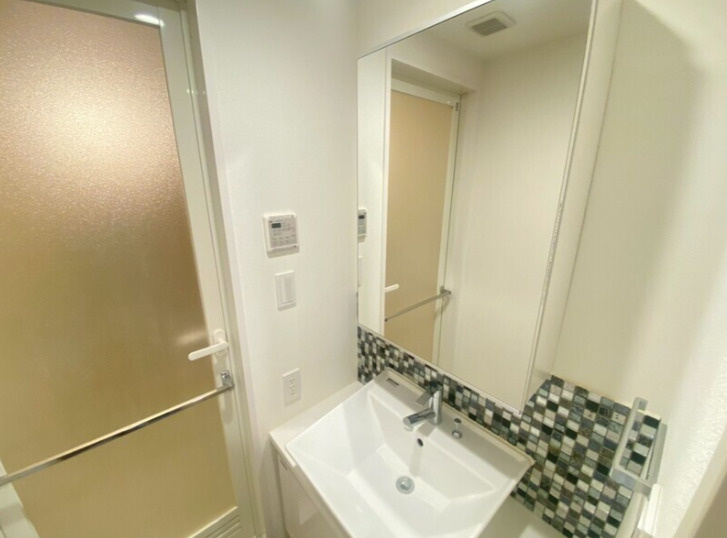 カーサスプレンディッド一番町の独立洗面台|カーサスプレンディッド一番町