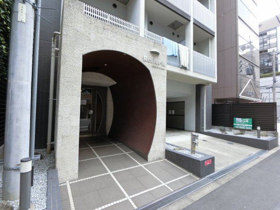 【エントランス】