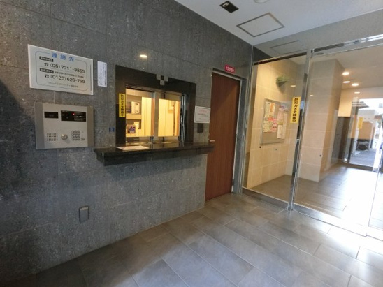 【エントランス】