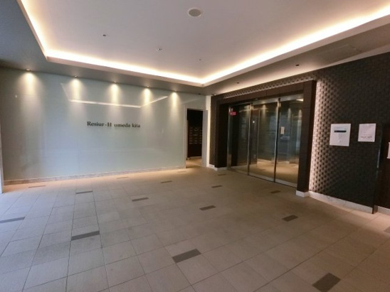 【エントランス】