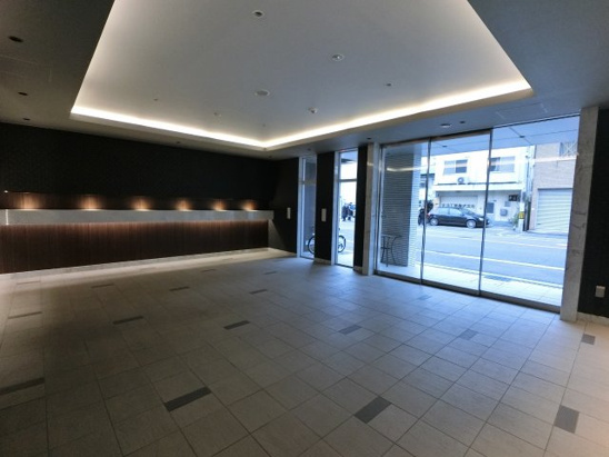 【エントランス】