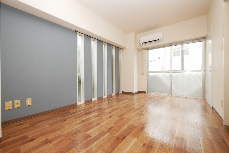 サニーフォーラムの居間・リビング|サニーフォーラム201号室