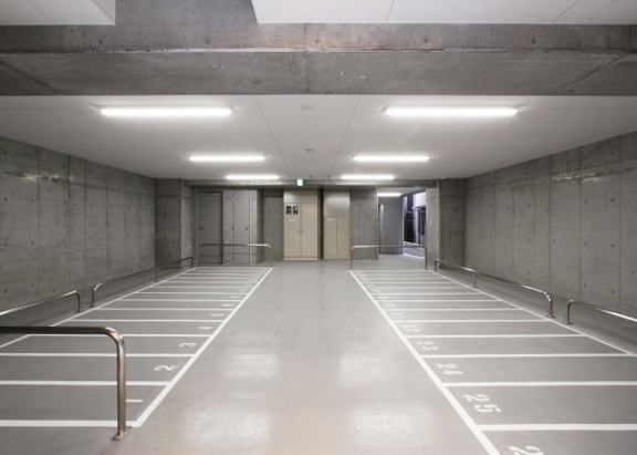 【エントランス】