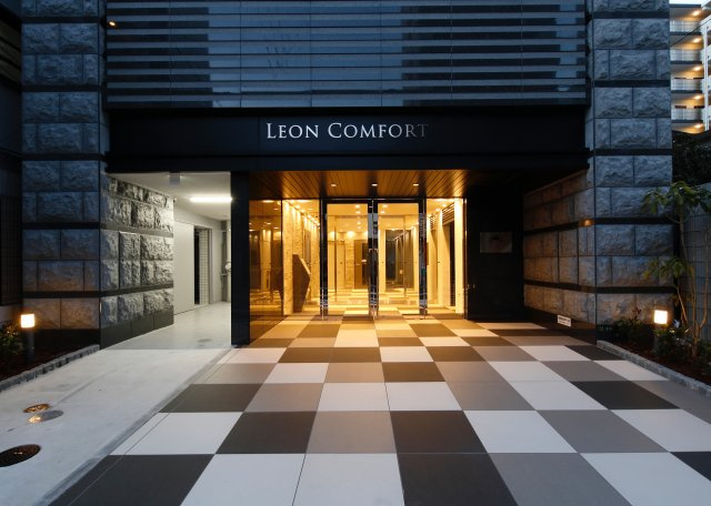 【エントランス】