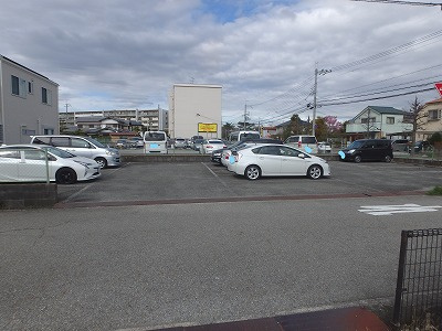 鈴木瑞原ガレージ