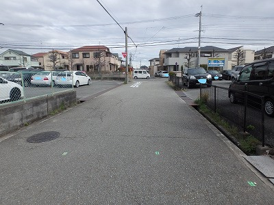 鈴木瑞原ガレージ