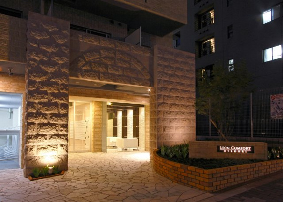 【エントランス】