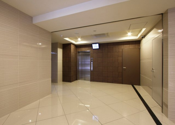 【エントランス】