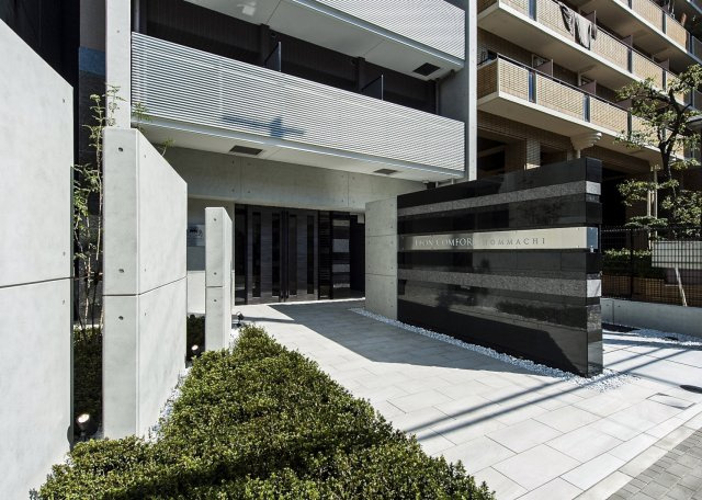 【エントランス】