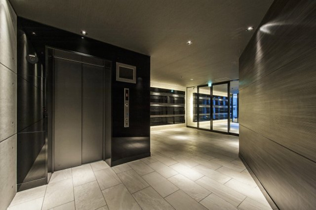 【エントランス】