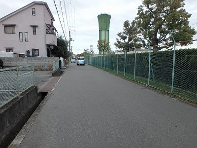 鈴木瑞ヶ丘ガレージ