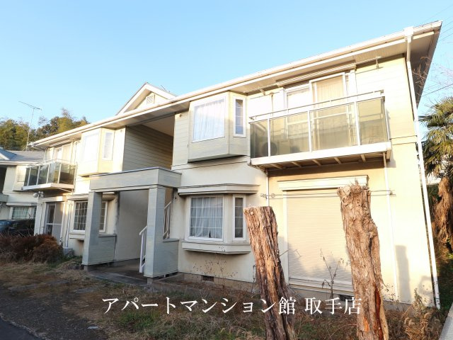 サンラフォーレAの外観