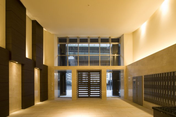 【エントランス】