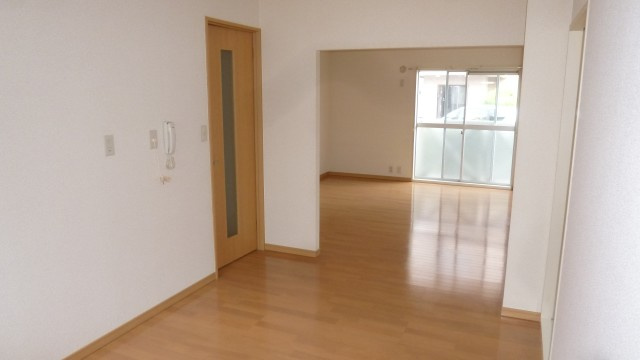 フレグランス南町【キャッシュバック対象物件】の居間・リビング