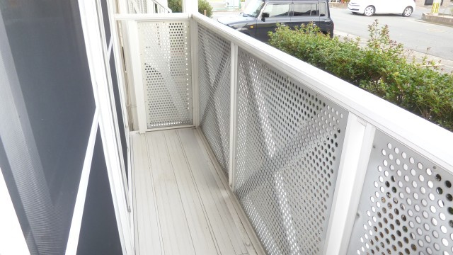 フレグランス南町【キャッシュバック対象物件】のバルコニー